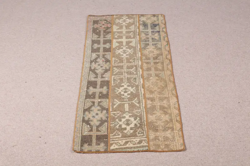 ブラウン、グリーン サウスウェスタン ラグ、1.7x3.9 フィート シックな装飾