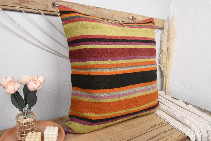 32x32 Red Pillow Sham, Handmade Kilim Cushion, Outdoor Throw Cushion Case, Vintage Pillow, Art Deco Cushion Case, Home Decor Pillow, Pillow Sham - 1