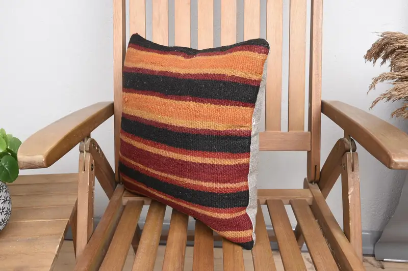 Interior Designer Pillow, 16x16 Red Cushion Case, Ottoman Cushion, Pillow for Couch, Pillow, Vintage Pillow, Pet Cushion Cover - 3