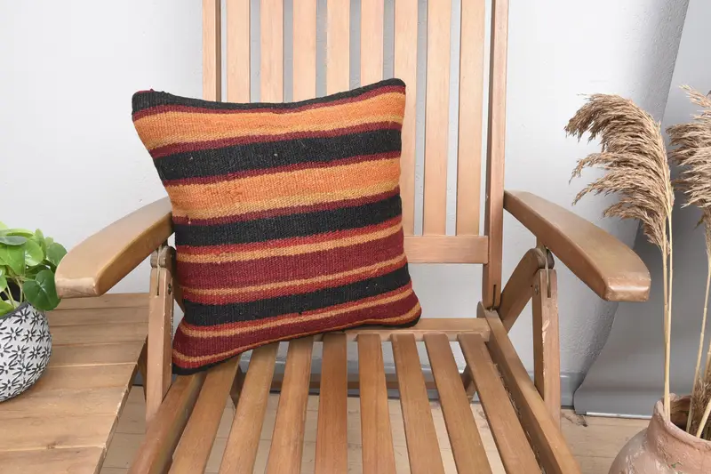 Interior Designer Pillow, 16x16 Red Cushion Case, Ottoman Cushion, Pillow for Couch, Pillow, Vintage Pillow, Pet Cushion Cover - 1