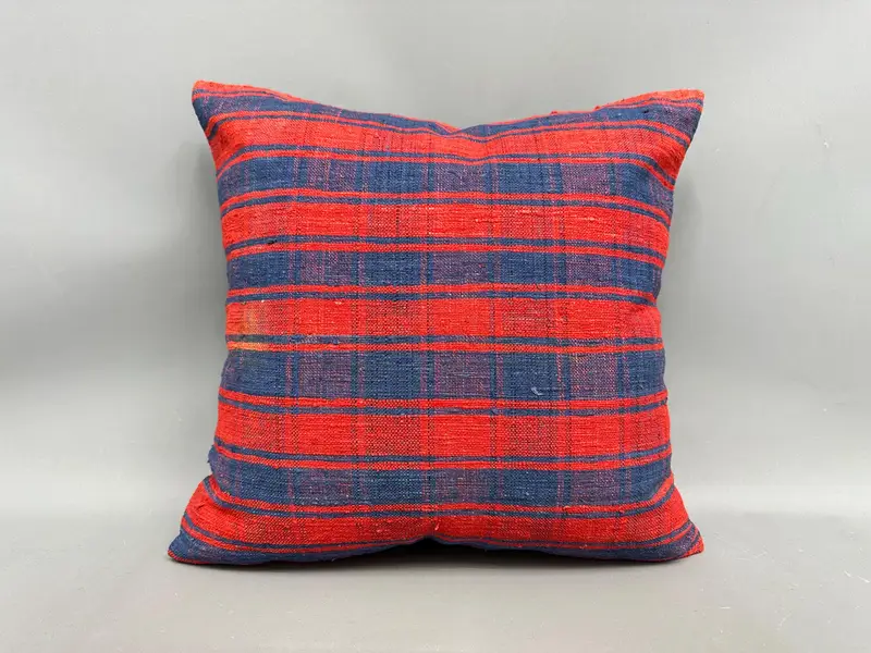 Throw Kilim Pillow, Ethnic Throw Pillow Cover, Ethnical Kilim Rug Pillow, Pillow Cover, Home Decor Pillow, 20x20 Red Cushion - 4