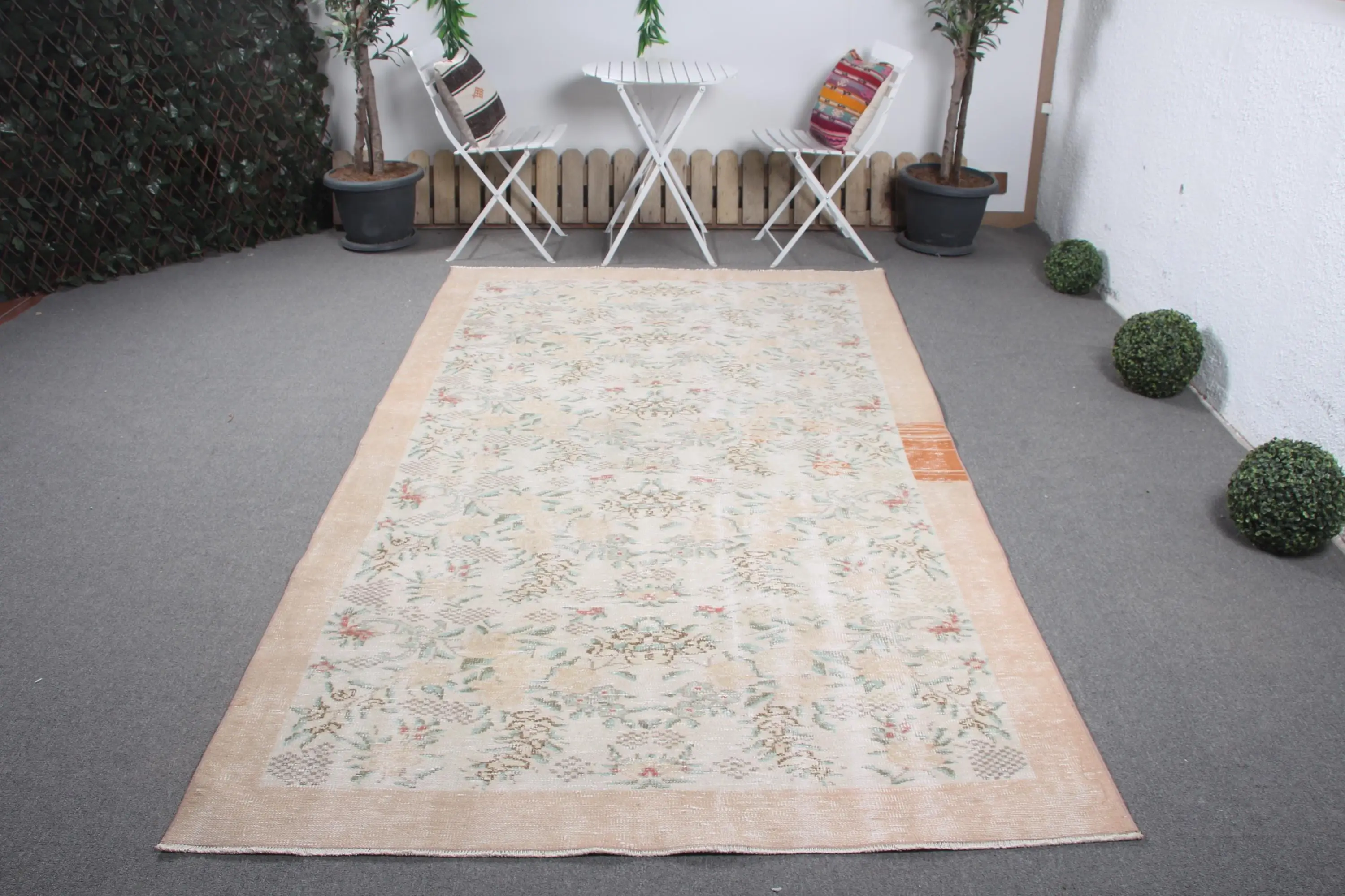 5.4x9.4 ft Halı, Türk Vintage Halısı, Bej Yün Halı - 1