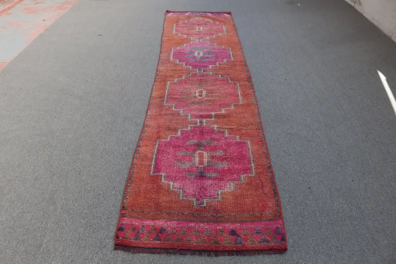 Kırmızı İkat Halı, Pembe Desenli 11,3x11,32 ft