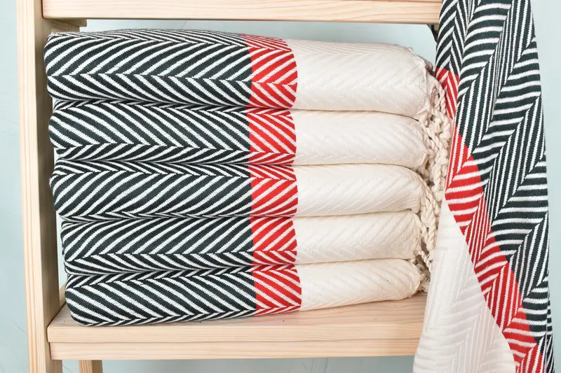 Gifts For Him, Lightweight towel, Gift For Mom, Fouta towel, Girl Trip Party Favor, Oversized Beach Towel, 84x38 Cotton Striped Towel, Gym Towel - 1