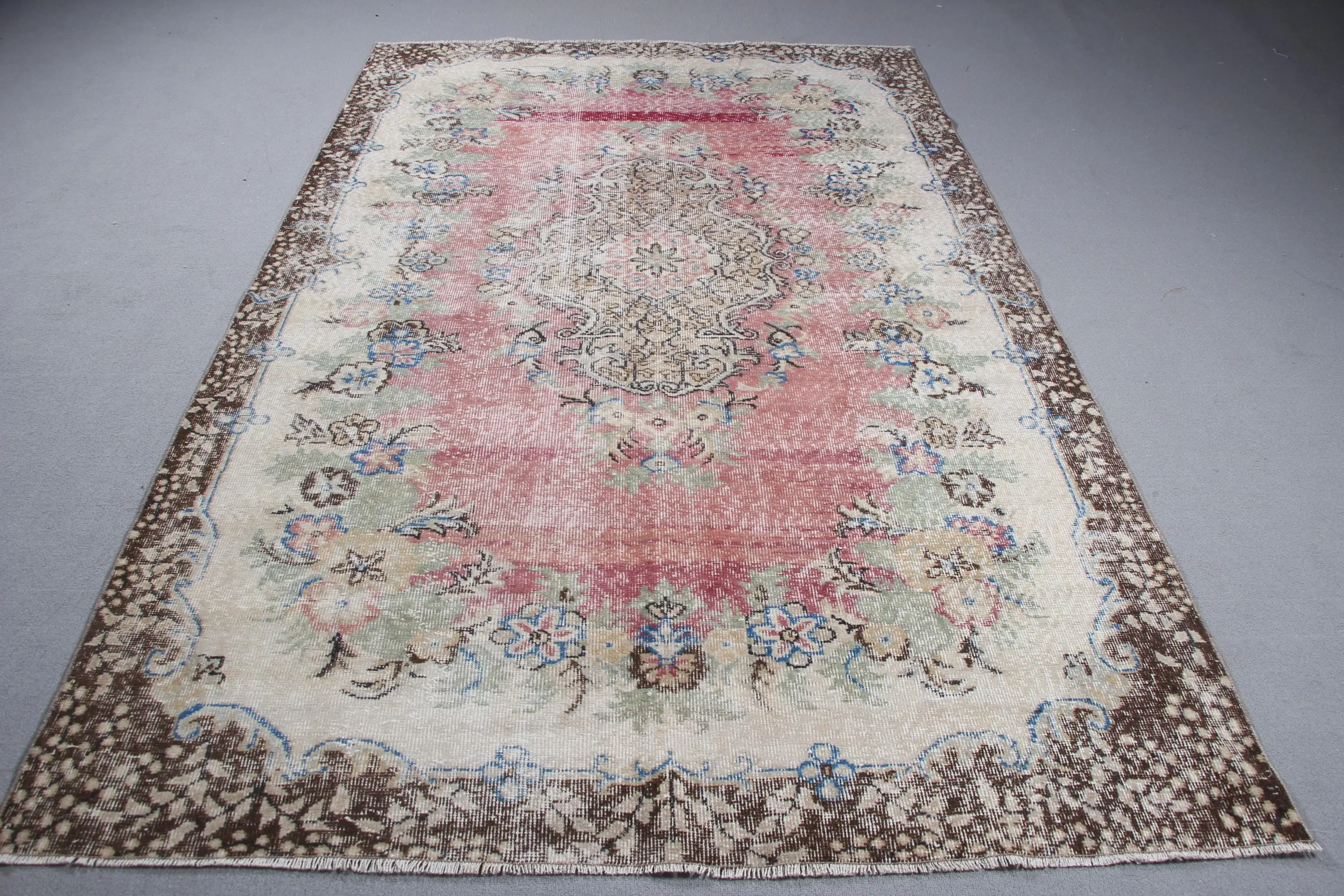 5.7x8.9 ft Halı, Türk Halısı, Vintage Kırmızı Yün Fas Halısı - 1