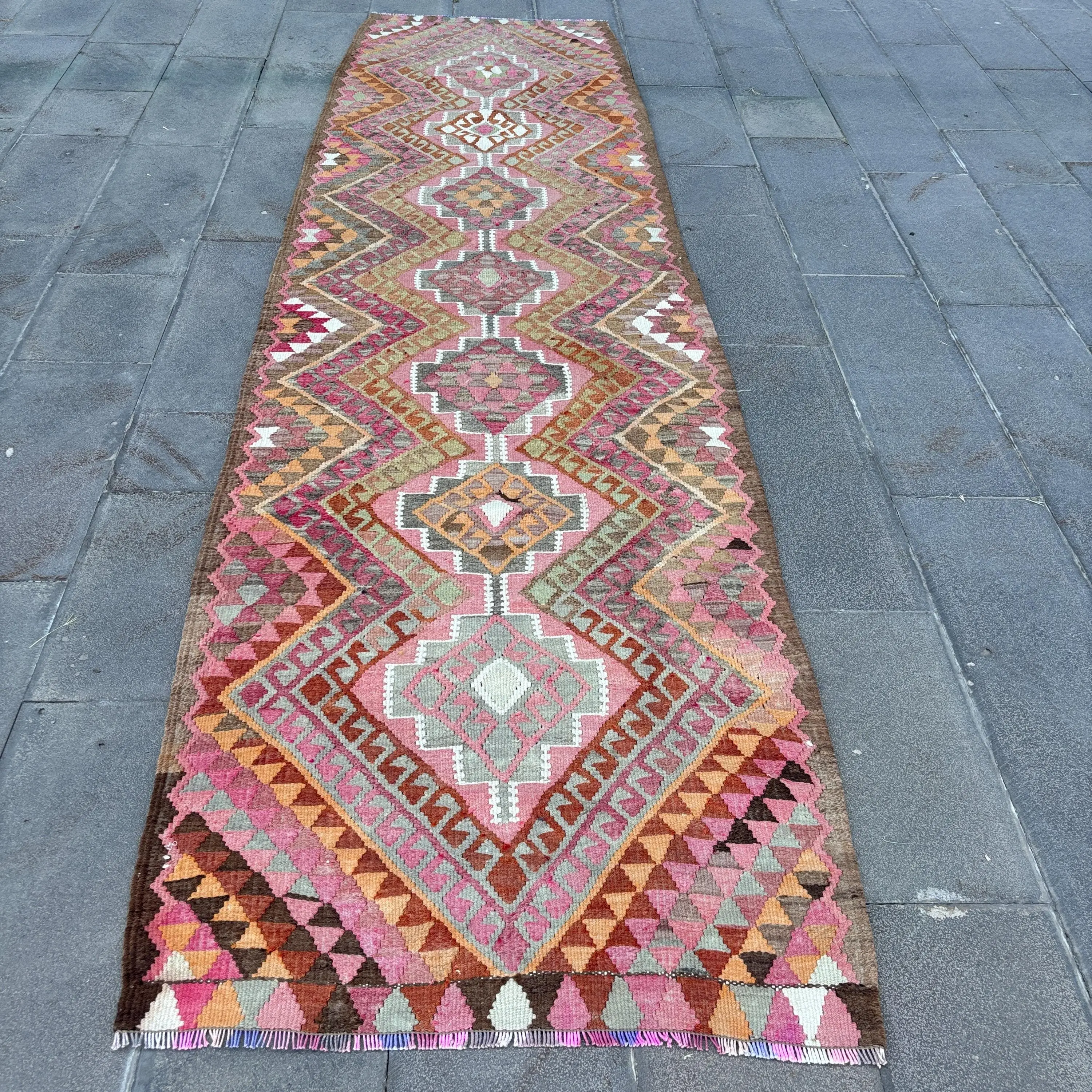Vintage Runner Rug 2.9x11.9 ft, Pink Turkish Wool Rug - 1