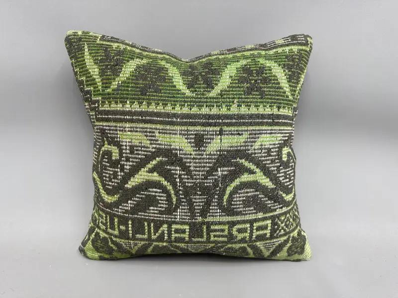 Christmas Pillow, 18x18 Green Pillow, Floor Pillow, Cushion Case, Kilim Cushion Sham, Vintage Kilim Pillow, Throw Kilim Pillow, Rustic Pillow - 4