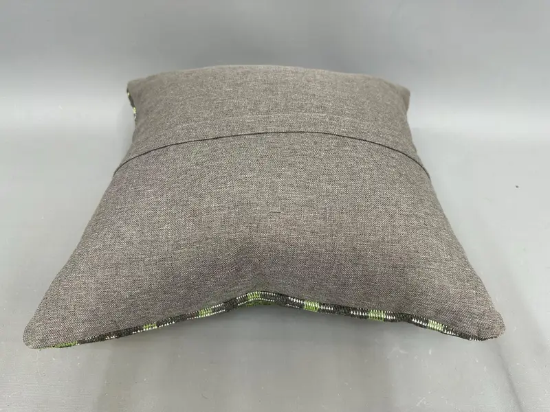 Christmas Pillow, 18x18 Green Pillow, Floor Pillow, Cushion Case, Kilim Cushion Sham, Vintage Kilim Pillow, Throw Kilim Pillow, Rustic Pillow - 7