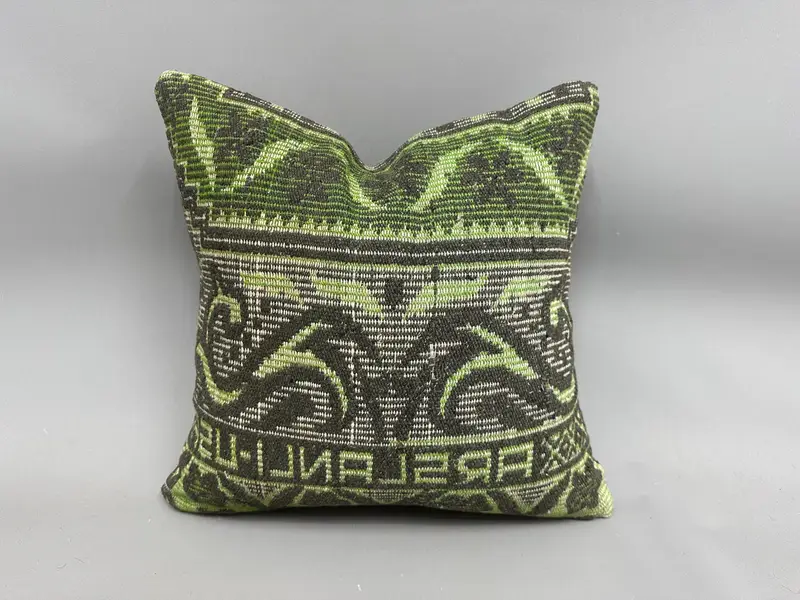 Christmas Pillow, 18x18 Green Pillow, Floor Pillow, Cushion Case, Kilim Cushion Sham, Vintage Kilim Pillow, Throw Kilim Pillow, Rustic Pillow - 1