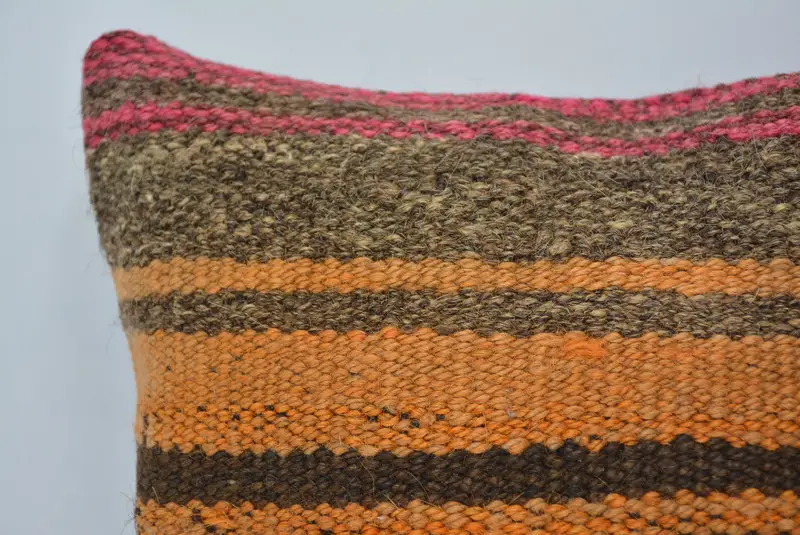 Bir tür yastık kılıfı, rustik yastık kasası, Türk yastığı, koltuk yastığı, vintage yastık, 12x12 kahverengi yastık kapağı, yastık, antika yastık - 2