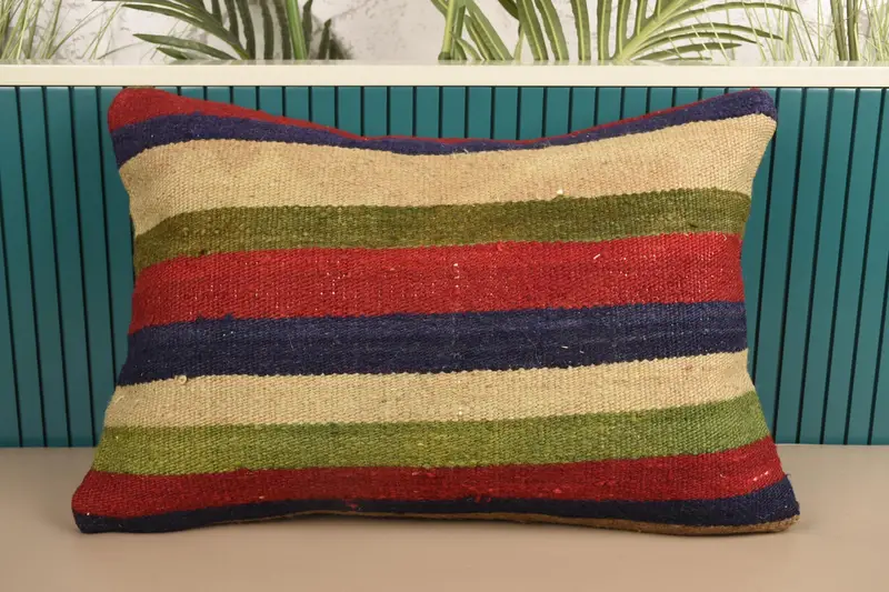Green 40x60 cm Throw Cushion Case, Striped Accent Moroccan Cushion Cover - 1
