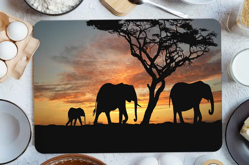 象のシルエットのガラスのまな板、アフリカの風景デザイン