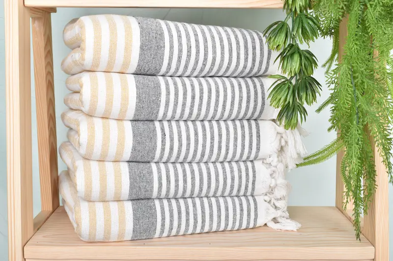 Holiday Towel, Hammam Towel USA, Quick-dry towel, Large Turkish Towel, Bridesmaid Favors, Turkish Towel Beach, 68x40 Cotton Striped Terry Towel - 2