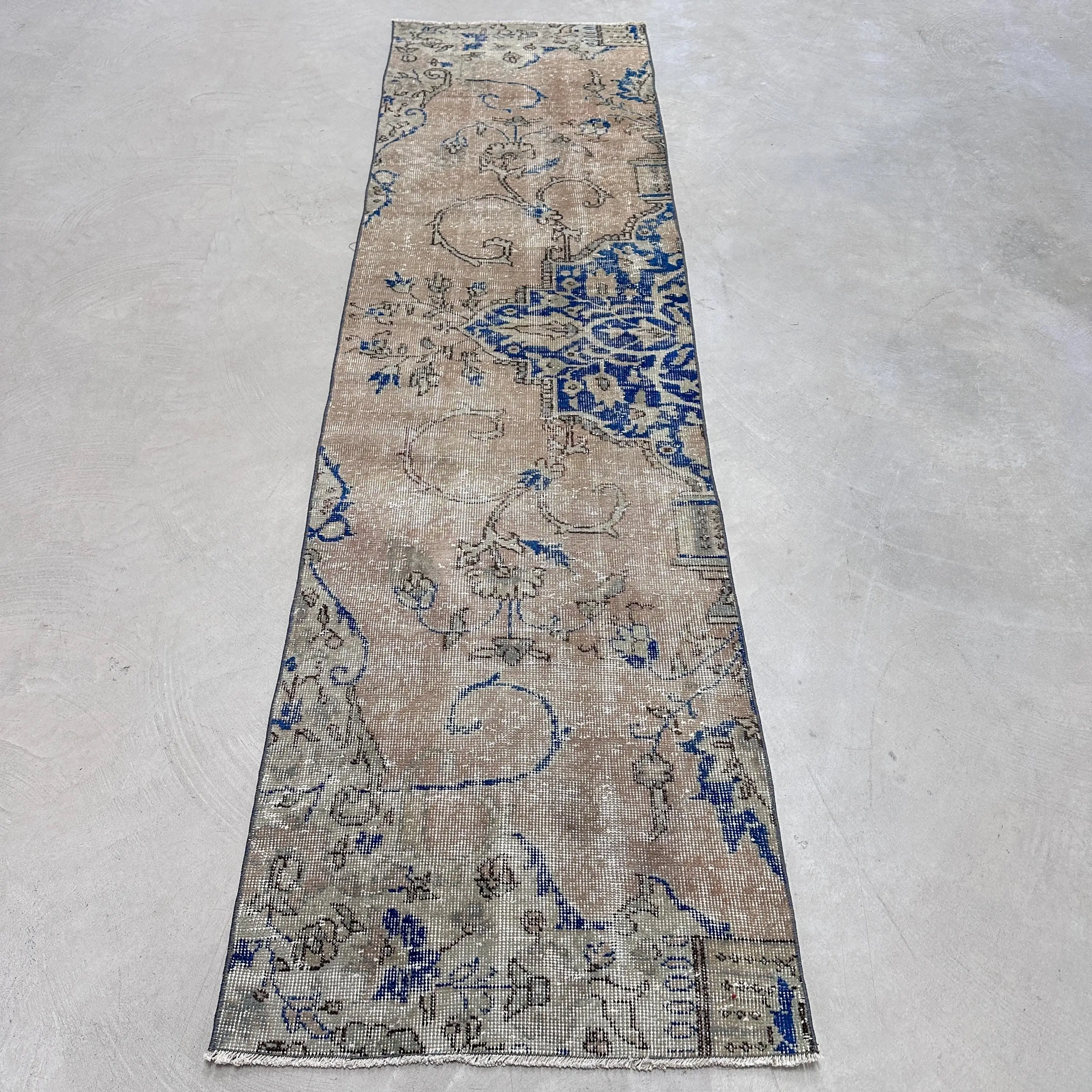 Alfombra vintage de 2,4x9,1 pies, alfombra de corredor turco, alfombra de rayas gris azul - 1