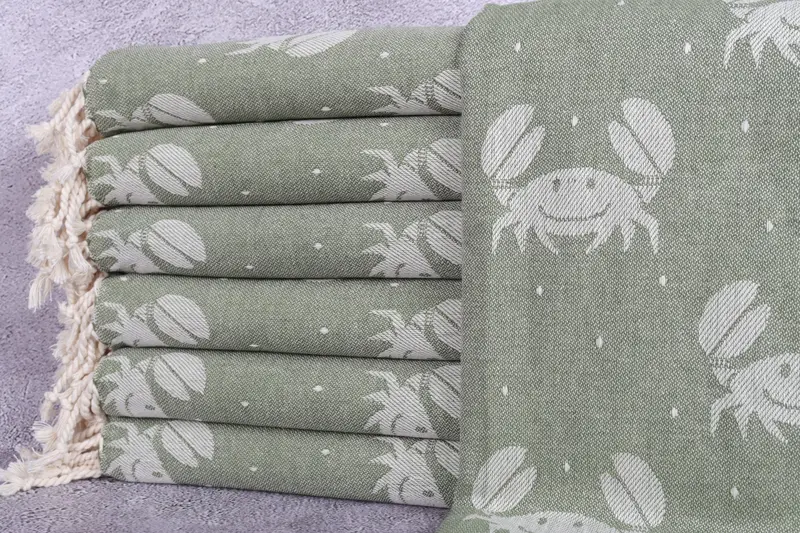 Bridesmaid Gifts, Travel Towel, 68x40 Cotton Crab Design Towel, Wedding Day Gift For Bride, Bridesmaid Gift, Decorative Towel, Custom Wedding Gift - 1