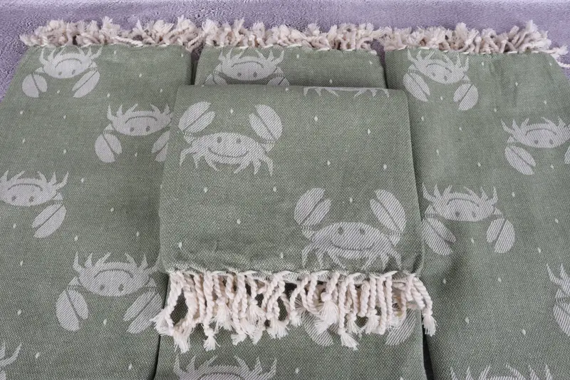Bridesmaid Gifts, Travel Towel, 68x40 Cotton Crab Design Towel, Wedding Day Gift For Bride, Bridesmaid Gift, Decorative Towel, Custom Wedding Gift - 4