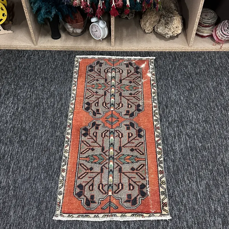 Turkish Vintage Oushak Rug 1.6x3.2 ft, Orange Small Geometric Wool Rug - 1