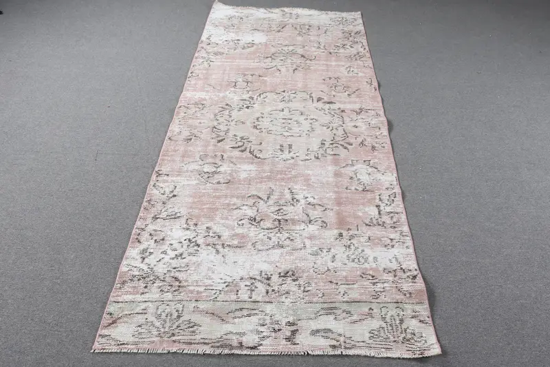 Vintage Türk Halısı, 3.5x8.4 ft Alan Halısı, Pembe Oushak Kareli Halı - 1