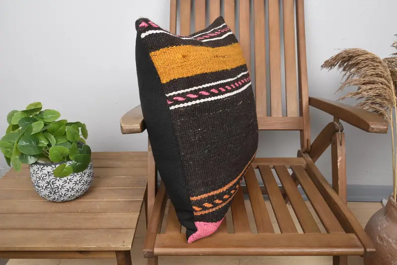 Turkish Corner Pillow Sham, Vintage Kilim Throw Pillow, Pillow Cover, Ethnical Kilim Rug Pillow, 20x20 Pink Pillow Case, Indoor Cushion, Boho Pillow - 2