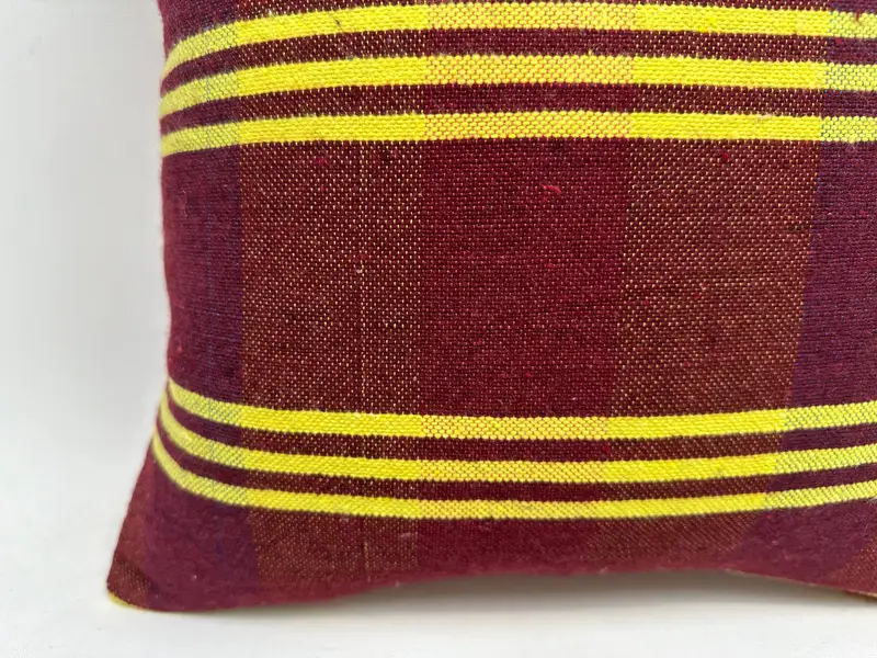 Yoga Pillow Sham, Handmade Pillow Case, Cushion Cover, Kilim Cushion Sham, 16x16 Red Pillow Sham, Boho Pillow Sham Cover, Vintage Kilim Throw Pillow - 2