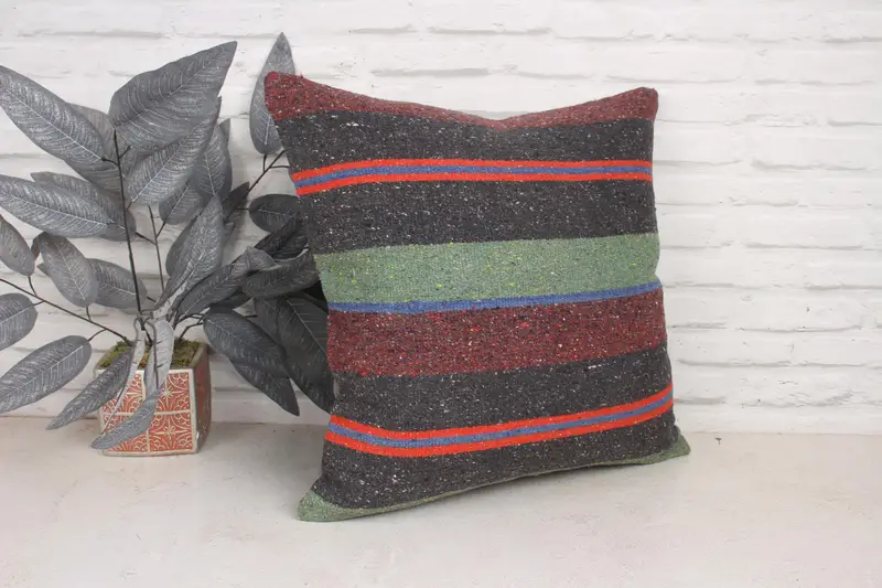 Vintage Kilim Throw Pillow, Pillow for Sofa, Sustainable Pillow Sham, 20x20 Red Cushion Case, Interior Designer Pillow, Pillow Cover - 3