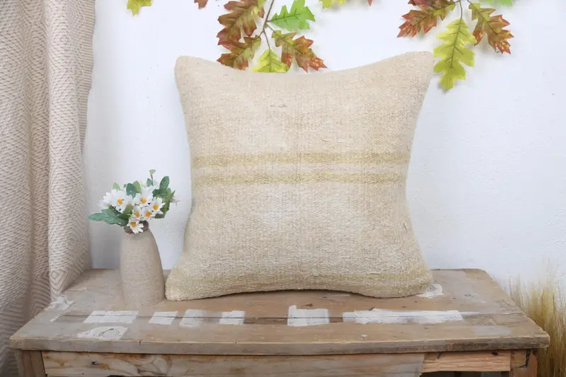 18x18 Beige Pillow Cover, Home Decor Pillow, Vintage Kilim Throw Pillow, Cushion Cover, Living Room Throw Cushion Cover, Kilim Cushion Sham - 1