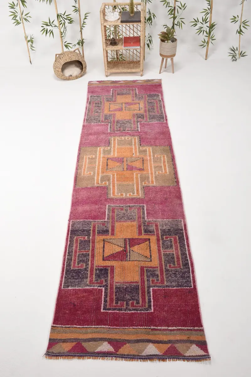 3.1x10.9 ft Vintage Türk Halısı, Yolluk Halısı, Mor Herki Patchwork Halı - 1