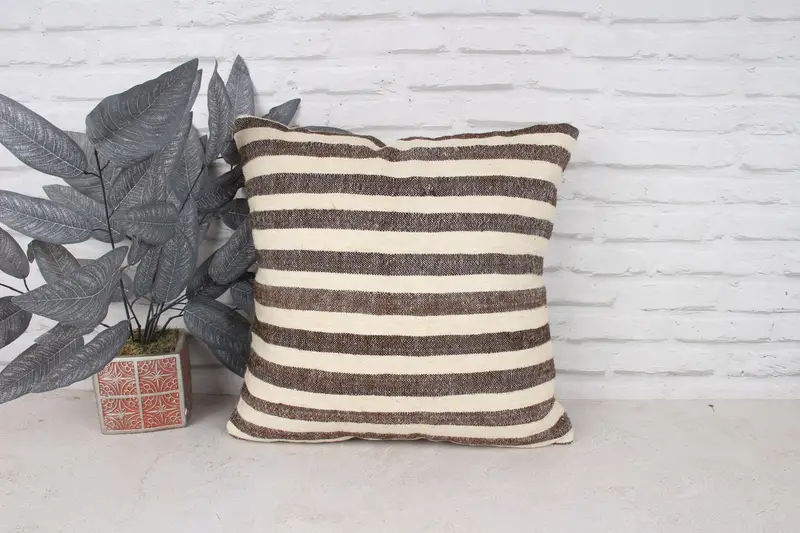 18x18 Beige Pillow Case, Vintage Kilim Throw Pillow, Car Cushion Cover, Armchair Pillow Case, Interior Designer Pillow, Boho Pillow, Cushion Case - 1