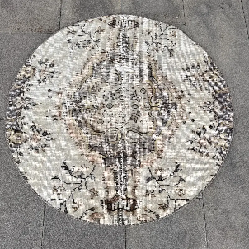 Elegante alfombra oriental beige, 3,1x3,1 pies con detalles en violeta