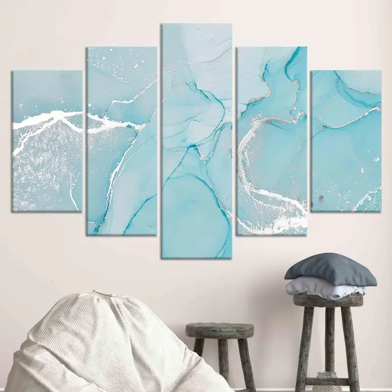 モダンな大理石のきらめくキャンバス: 現代のシルバー大理石アート