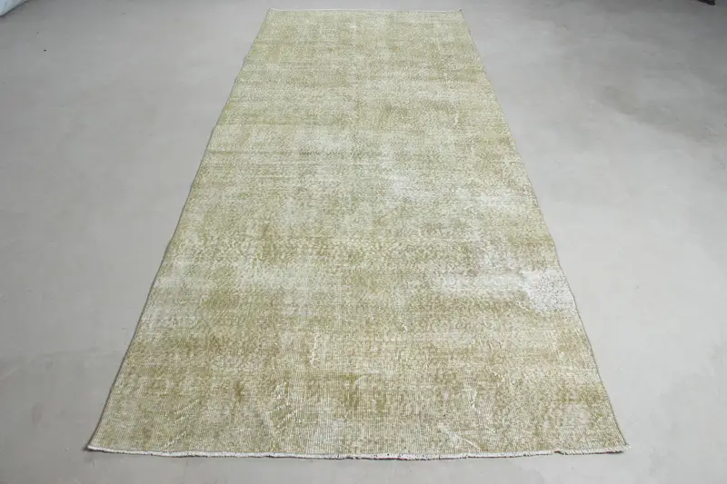Elegant Green Moroccan Rug, 4.4x10.9 ft Chic Decor