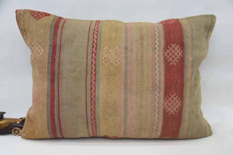 Nomadic Pillow Sham, 20x28 Beige Cushion Cover, Ethnical Kilim Rug Pillow, Pillow for Sofa, Pillow Cover, Handmade Kilim Cushion, Farmhouse Pillow - 1