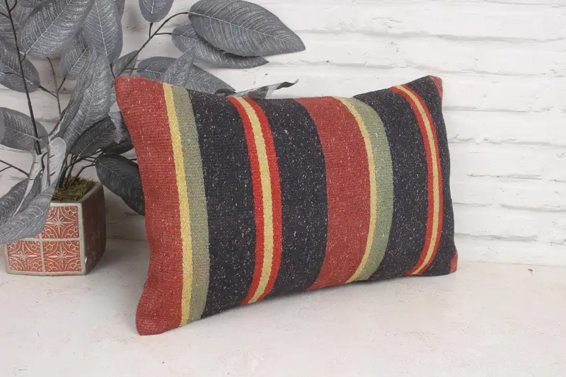 Cotton Cushion Cover, Southwestern Pillow, 12x20 Red Cushion, Cushion Cover, Floor Pillow, Kilim Pillow, Vintage Kilim Throw Pillow, Boho Pillow - 3