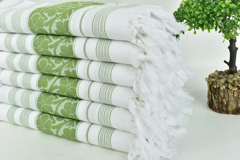 Gym Towel, Bridal Shower Favors, 70x40 Cotton Daisy Design Towel, Bridesmaid Gifts Personalized, Bachelorette Party Gifts Bridesmaids, Cotton towel - 3