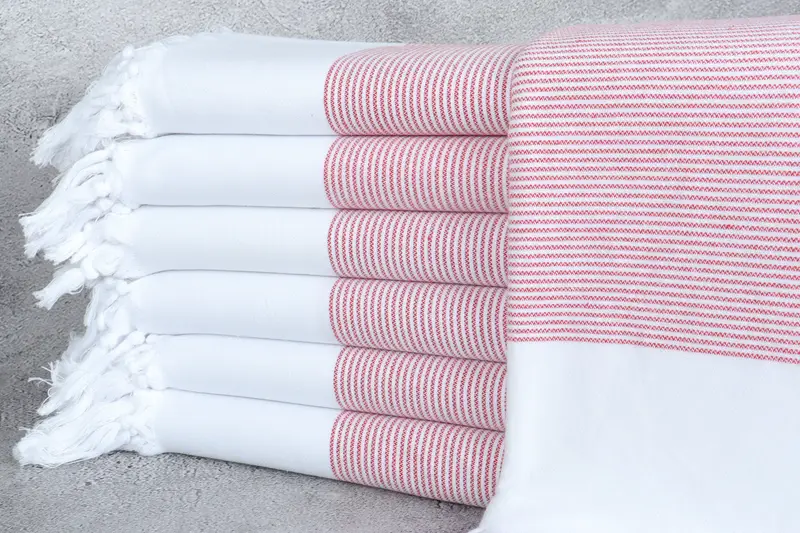 Kişiye Özel Kırmızı Çizgili Banyo Havlusu Bej, 40x71 İnç