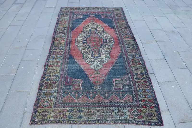 Vintage Turkish Rug, Large 5.2x10.1 ft (159x307 cm) Rug, Red Floral Wool Rug - 1