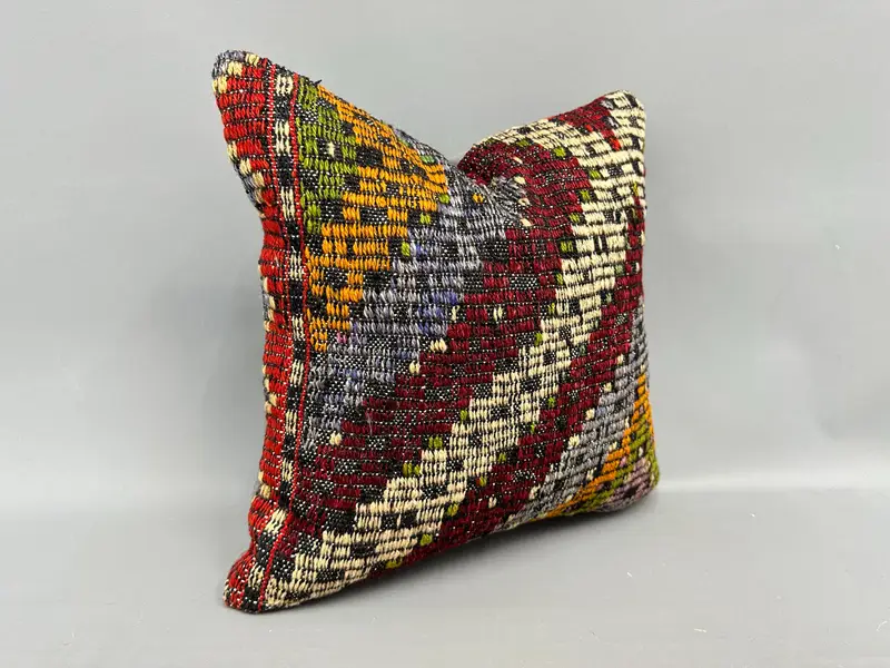 Lounge Throw Pillow Cover, Kilim Cushion Sham, Kilim Pillow Cover, Cushion, 18x18 Red Pillow, Vintage Pillow, Handmade Throw Pillow Cover - 2
