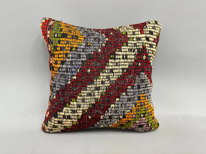 Lounge Throw Pillow Cover, Kilim Cushion Sham, Kilim Pillow Cover, Cushion, 18x18 Red Pillow, Vintage Pillow, Handmade Throw Pillow Cover - 4
