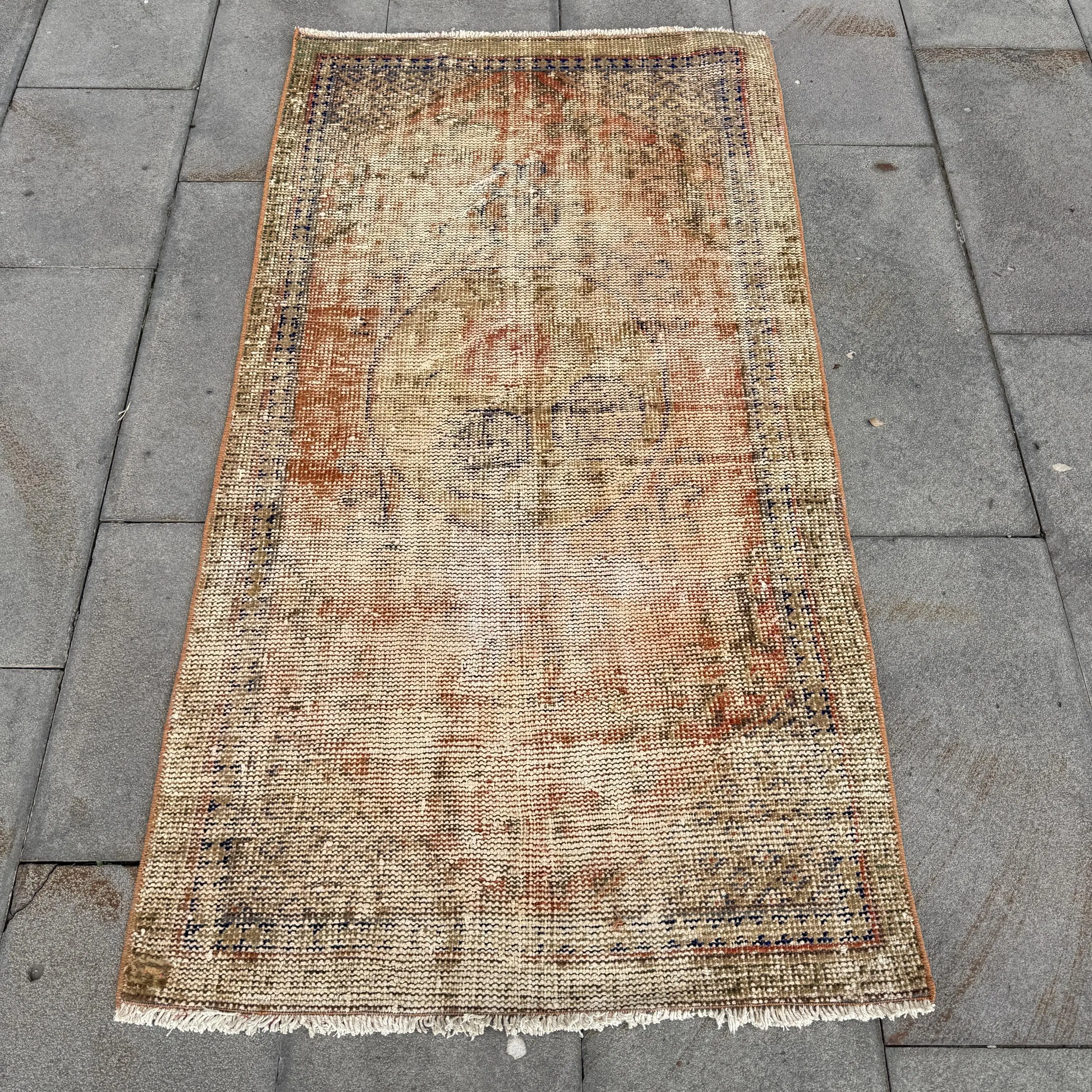 Türk 2.7x5 ft Halı, Vintage Küçük Halı, Kahverengi Düz Halı - 1