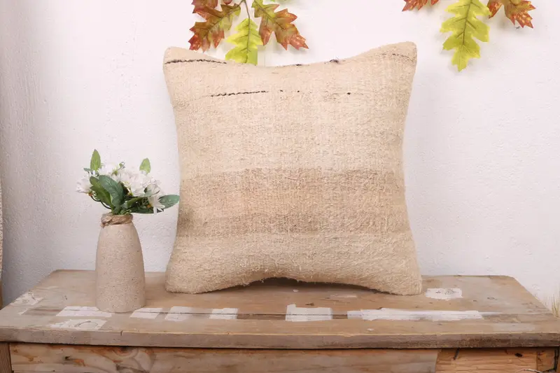 Retro Pillow Cover, 16x16 Beige Pillow Cover, Gift Pillow, Pillow Cover, Kilim Cushion Sham, Natural Cushion Case, Vintage Kilim Pillow - 1