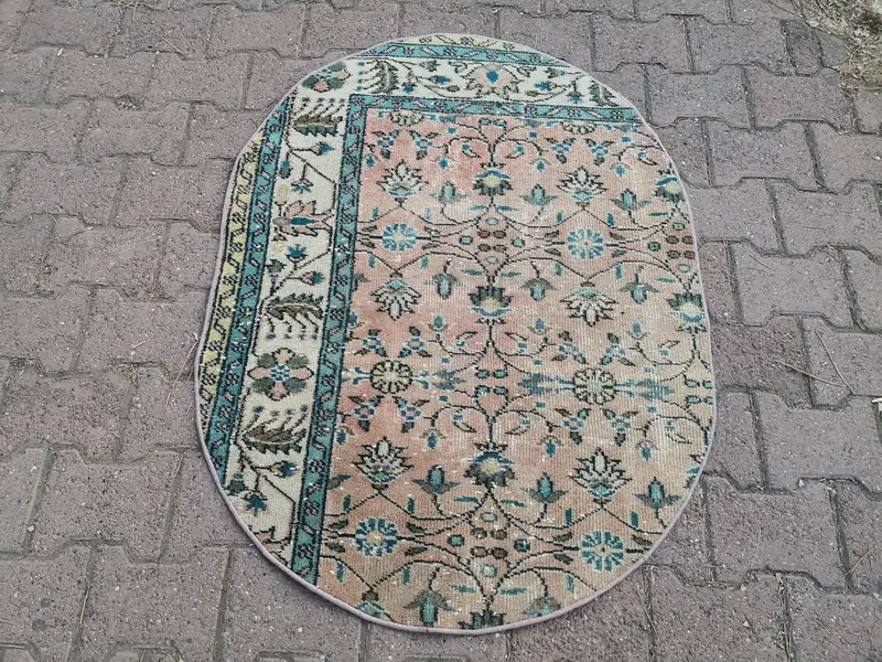 Rose Gold Oriental Rug, 2.75x3.75 ft Green Accents