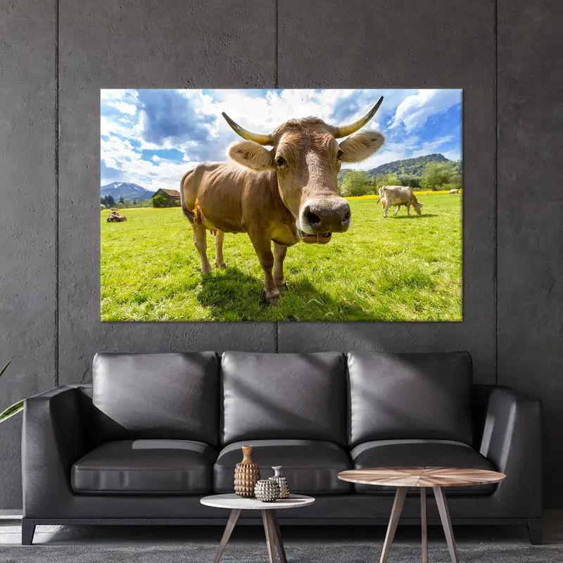 Lienzo con encanto de vaca de granja: impresión de arte animal divertido