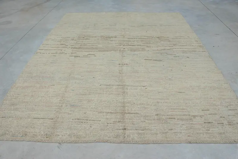 Vintage Turkish Rug 8x10.3 ft (245x315 cm), Oushak White Blue Floral Rug - 1