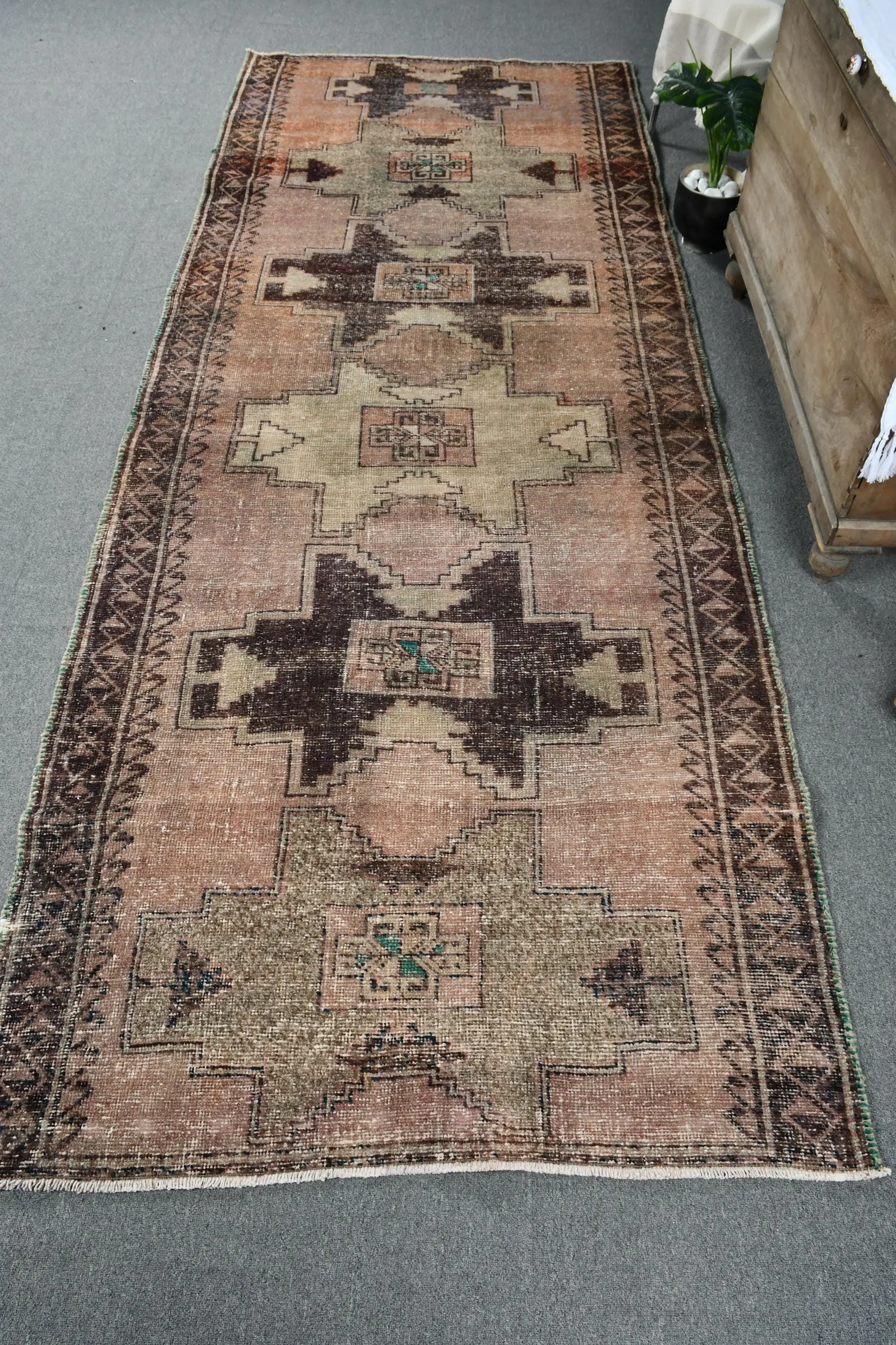 3.9x10.6 ft Turkish Rug, Brown Animal Print Vintage Rug Wool - 1