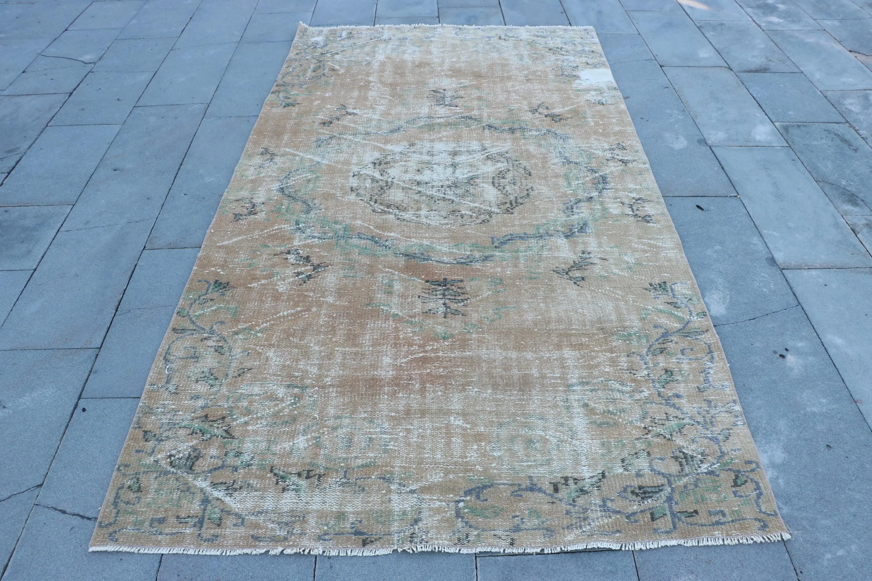 Turkish Vintage Area Rug 4.6x8.2 ft, Brown Wool Rug - 1