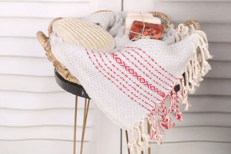 Luxury towel, Quick-drying peshtemal towel for poolside, 70x40 Cotton Diamond Towel, Peshtemal Towel, Welcome Wedding Gift, Turkish towel, Spa Towel - 2