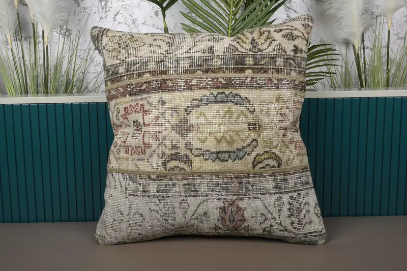 Kissenbezug, 61 x 61 cm, beige, quadratischer Geschenk-Kissenbezug - 1
