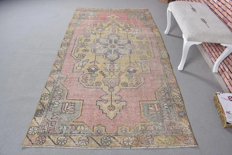 Roter und gelber Teppich, 4,3 x 8,5 Fuß, floral und geometrisch