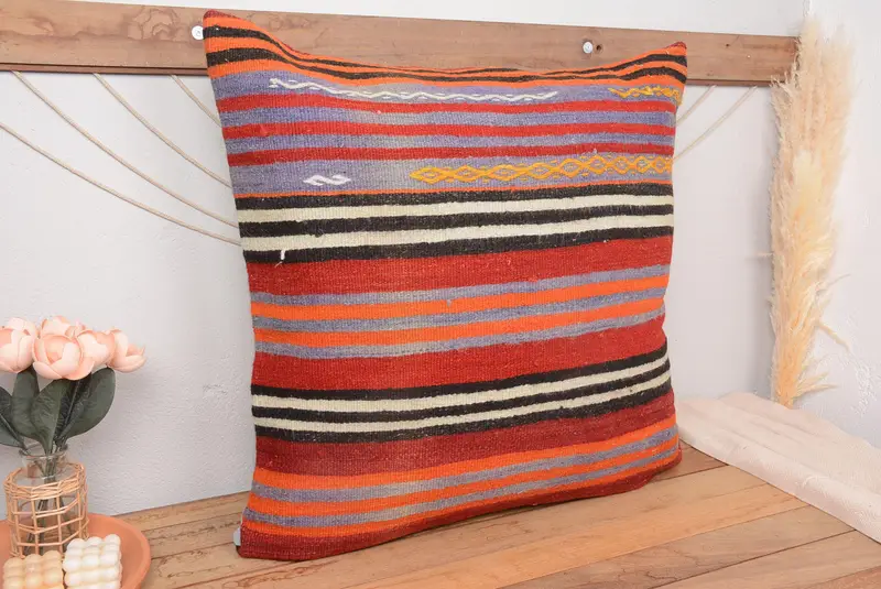 Rot & Bronze gestreiftes Kissen, Vintage besticktes Kissen