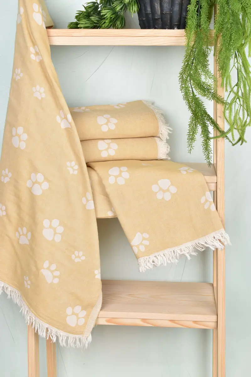 Baby Boy Gift, Personalized Bridesmaid Gift, Travel Towel, Decorative Towel, 70x36 Cotton Paw Design Towel, Peshtemal Towel, Lightweight towel - 7